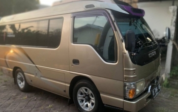 11 Seater Car Rental Bali